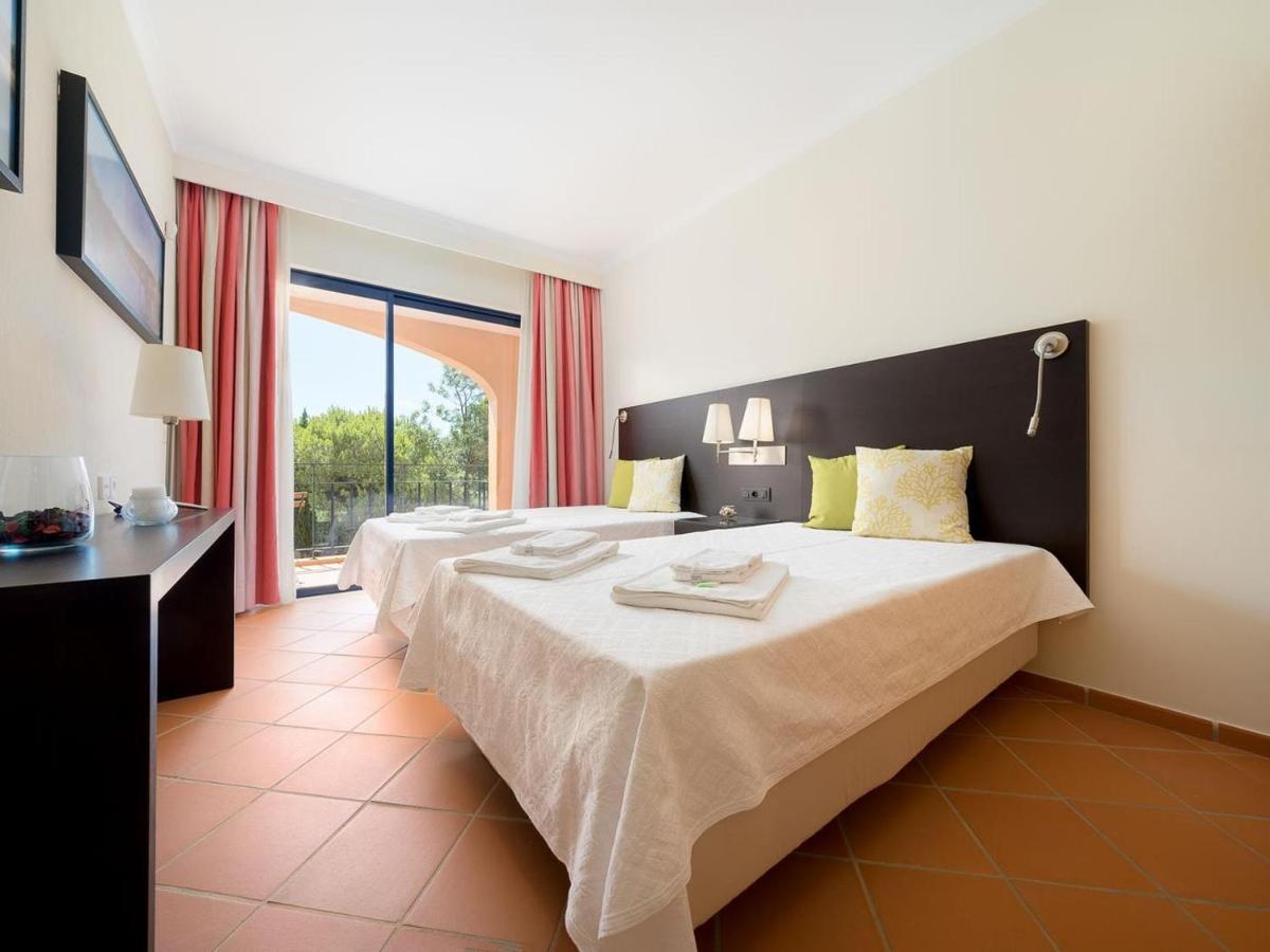 Al - Apartamento Vila Sol F5 Ad فيلامورا المظهر الخارجي الصورة